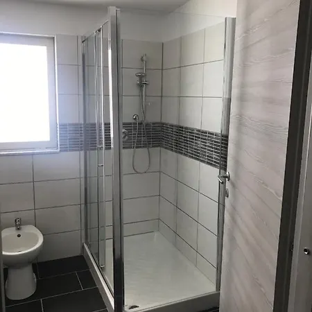 Appartamento Boomerang House - Airport, Center & Beach *